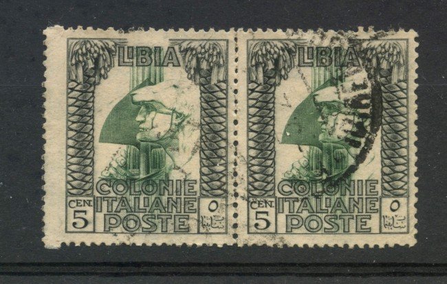 1921 - LIBIA -  LOTTO/30061 - 5 cent. PITTORICA - COPPIA USATA CON VARIETA' DI DENTELLATURA - LOTTO/30061