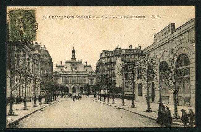 FRANCIA - 1918 - LOTTO/14196 - LEVALLOIS-PERRET PLACE REPUBLIQUE - VIAGGIATA