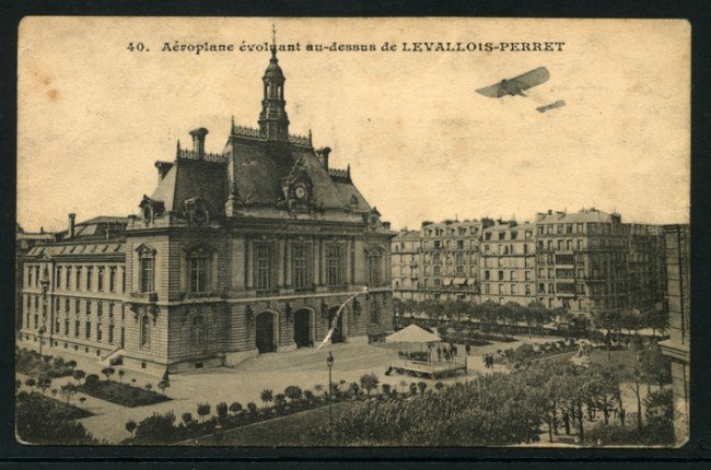 FRANCIA - 1915 - LOTTO/14195 - AEROPLANO IN VOLO SU LEVALLOIS-PERRET - VIAGGIATA