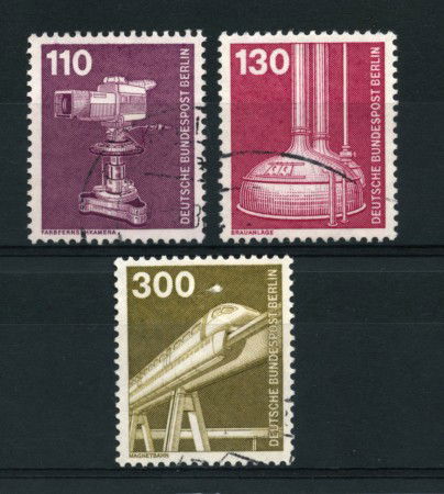 1982 - LOTTO/15669U - BERLINO - INDUSTRIA E TECNICA 3v. - USATI