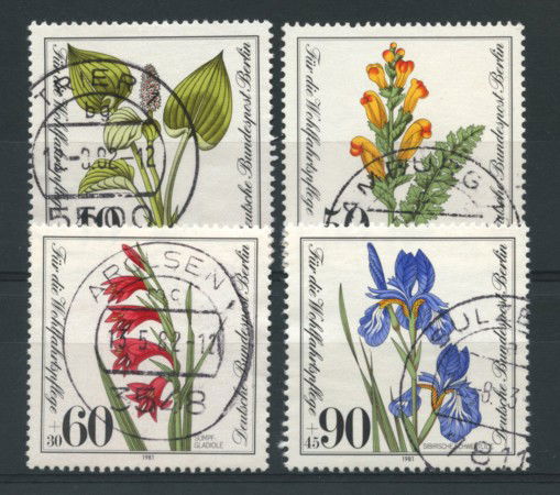 1981 - LOTTO/15660U - BERLINO - FIORI PROTETTI 4V. - USATI