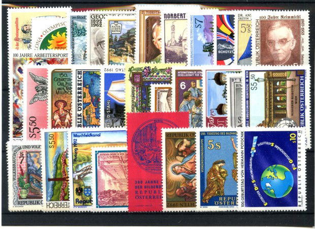 1992 - AUSTRIA - LOTTO/43652 - ANNATA COMPLETA 35v. + 1 FOGLIETTO - NUOVI